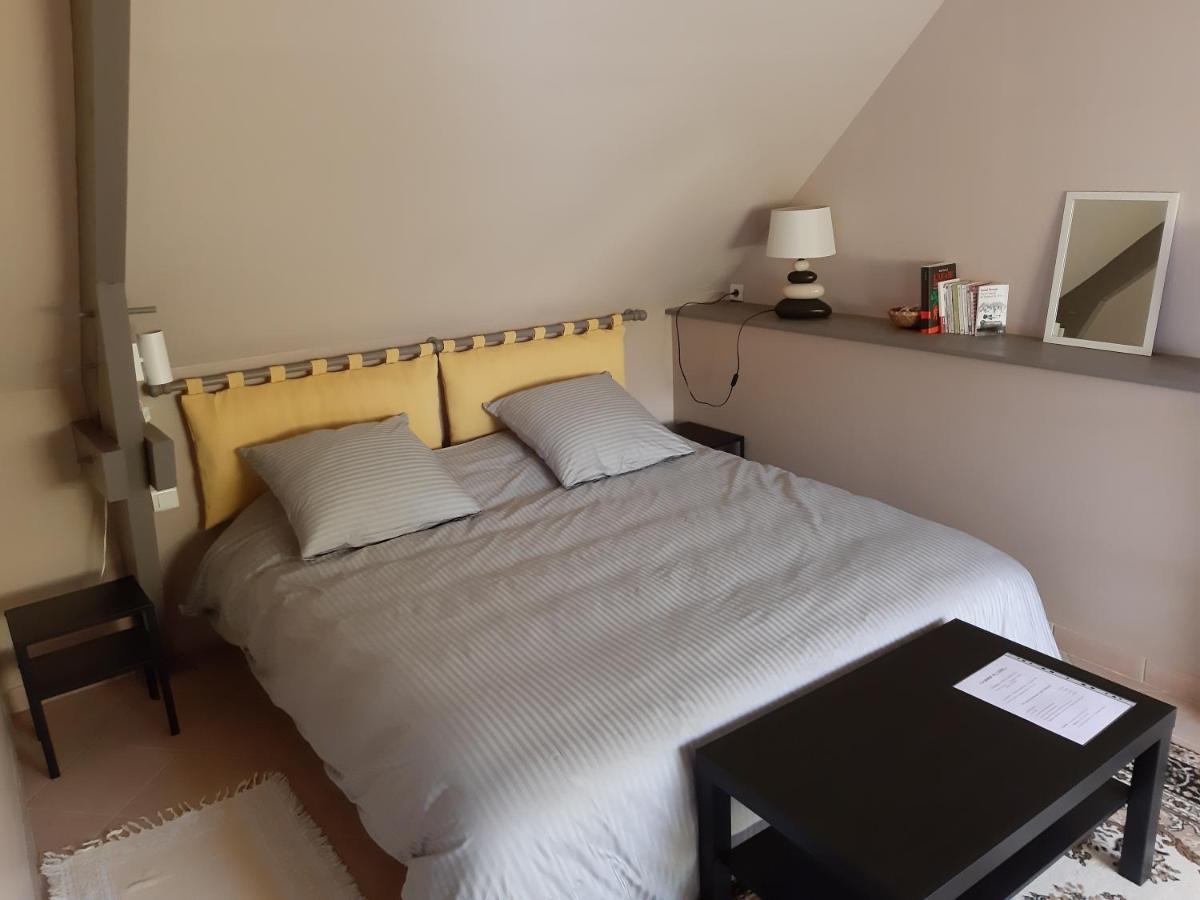 La Grange Des Lisieres Bed & Breakfast Rouvres  Dış mekan fotoğraf